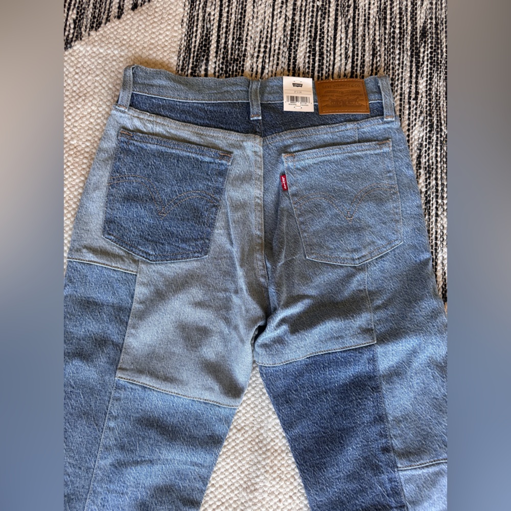 Levi’s Patchwork Wedgie Bootcut Jeans - Picture 8 of 10